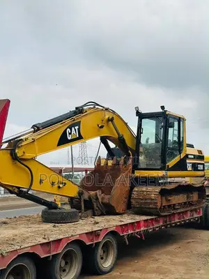 Caterpillar 330 Excavator - Sabon Abu