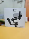 DJI RS 3 Pro Combo Gimbal Stabilizer - 1