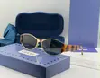 Gucci Sleek Sunglasses - 4