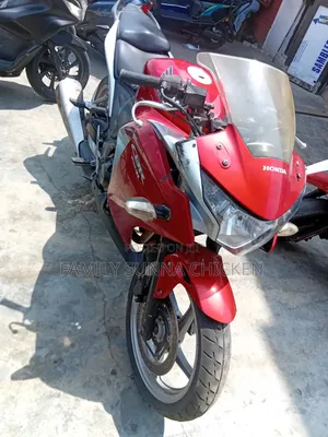 Honda CBR 250cc 2010 Ja