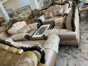 Royal Sofa OC001 - Sofa Mai Zama Bakwai Tare da Tebur da Taburma Biyu