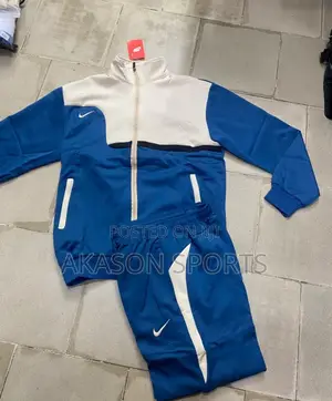 Nike Tracksuit - Sabon Kaya