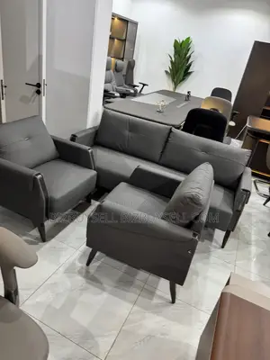 Sofa Na Zamani Na Zartaswa 3-Piece Leatherette - Grey