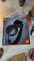 JBL Live 680NC Bluetooth Headphones - 3