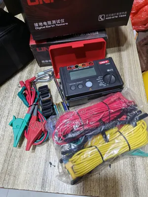 UNI-T UT522 Digital Earth Ground Resistance Tester