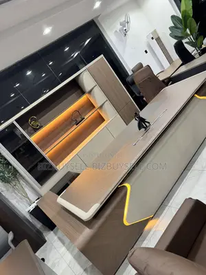 Luxury Executive L-Shaped Table with Bookshelf