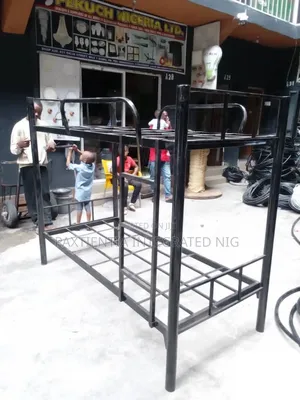 Sabon Gado Biyu na Karfe na Home Interiors