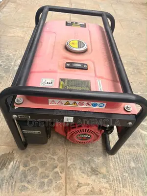 Elepaq Constant Generator 2.8kW