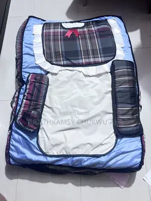 Baby Mattress Mai Kyau da Net Mai Karewa