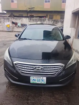 Hyundai Sonata Base Sedan FWD 2016