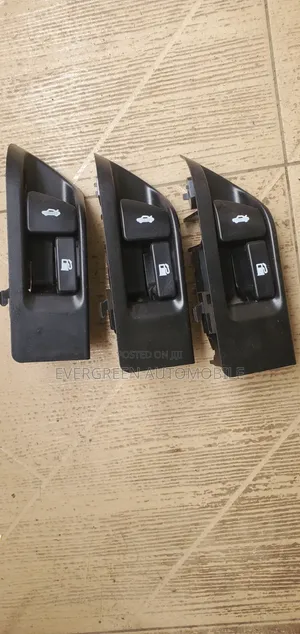 Bude Boot da Tank na Toyota Camry (2007-2012)