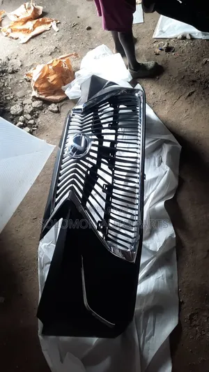 Gaban Bumper na Lexus ES350 (2007-2012) - Nau'in Ingantawa