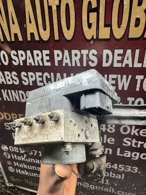 Toyota Corolla 2011 ABS Module (Tokunbo)