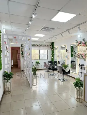 Saloon Space for Rent - Shared Commercial Property, Lekki