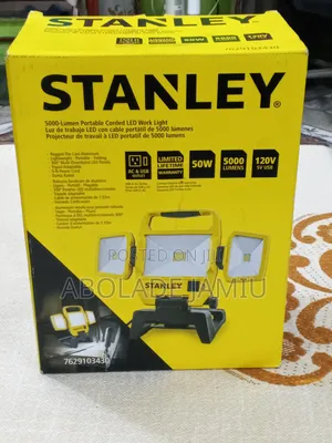 Stanley 5000-Lumen Fitilar Aiki ta Wuta Mai ɗauka