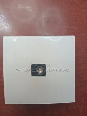 Reset White TV Socket