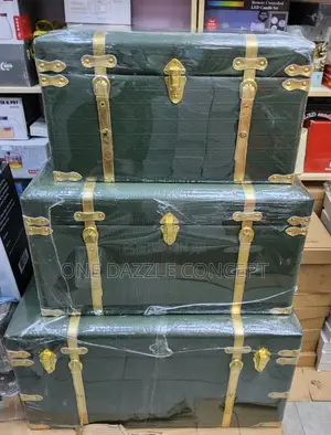 Luxury Green & Gold Embossed Hamper / Storage Box