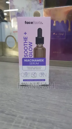 Face Facts Niacinamide Serum don Wurin Baƙi