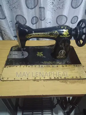 Amro Brother Manual Sewing Machine - Used