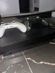 Xbox One X tare da Kwamfuta 2 da Wasanni 5 - 2