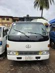 Toyota Dyna 100 Sabuwar Samfura Truck - 1