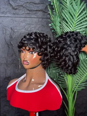 Chioma Wig - Gashashiyar Gashi Mai Karkace