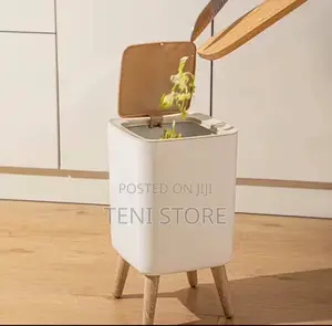 16L Waste Bin with Clamshell Lid - Imitation Wood Grain