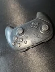 Nintendo Switch Pro Controller - 1