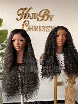 30" Wavy Blend Wig - HD Lace Frontal