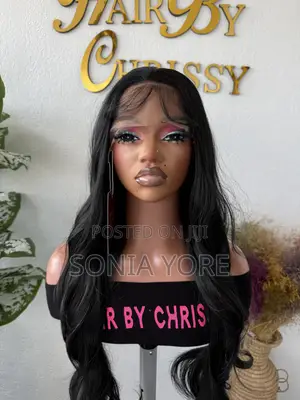 30" Wavy Futura HD Lace Wig