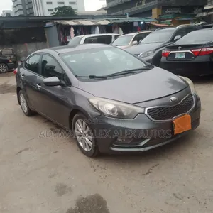 Kia Cerato 2015 Grey