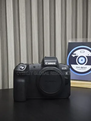 Canon EOS R Mirrorless Camera