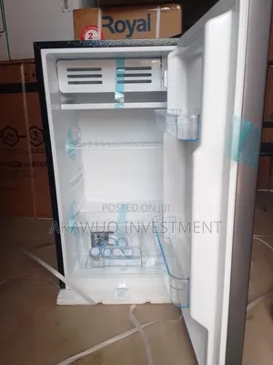 Royal Standing Fridge 250 Liters