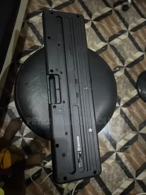 Casio Keyboard na Lantarki - Wata 2