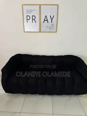 3 Seater da 2 Seater Couch da aka yi amfani da su