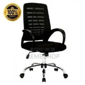 Victory R Swivel Office Chair - Black
