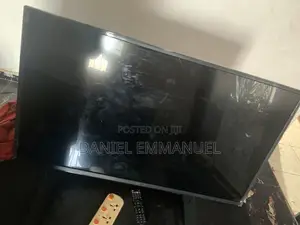 Royal Smart TV (Fusasshen Fuska)