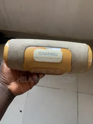 JBL Charge 4 Speaker & Power Bank