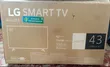 LG Smart TV 43-inch LED - 1