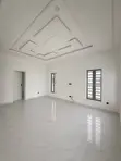 Mini Flat don haya a Lafiaji - 3