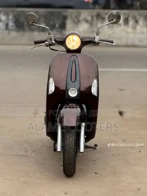 Kymco Manny 120cc Scooter 2013