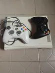 Xbox 360 Console da Kwamfutanan Hannu Biyu - 1