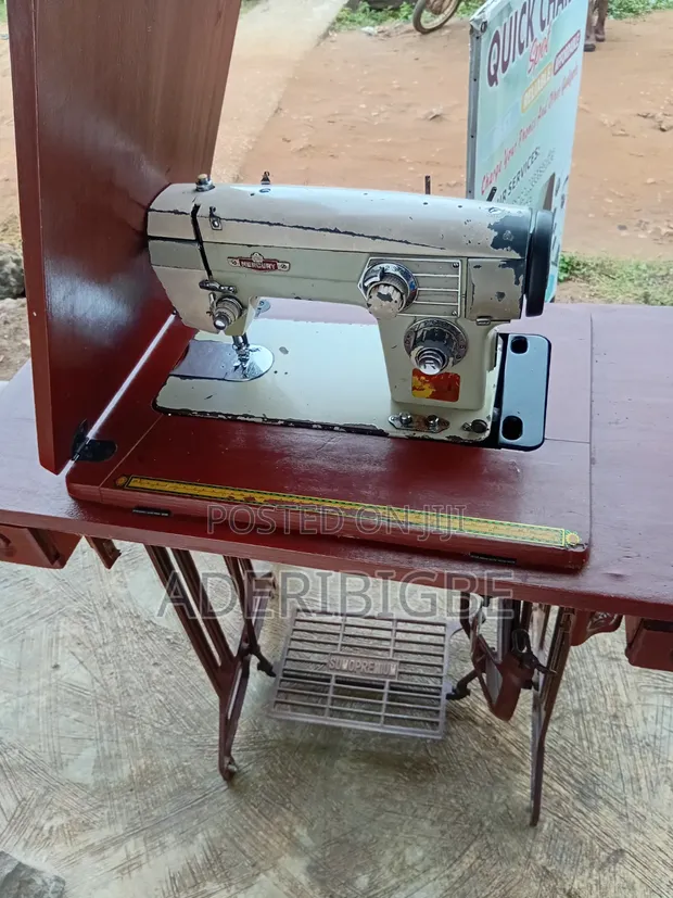Zigzag Sewing Machine - 1
