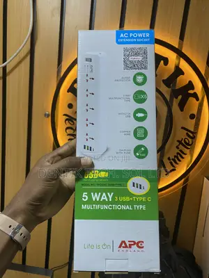 APC 5-Way Multifunctional AC Power Extension Socket with USB & Type-C