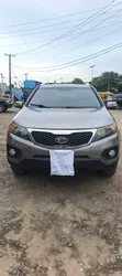 Kia Sorento 2012 Grey - 1