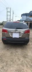 Kia Sorento 2012 Grey - 5