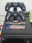 PlayStation 4 Slim - An Yi Amfani Da Shi A London - 2