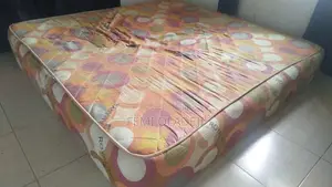 6x6 Katifa (An Yi Amfani Da ita Sosai)