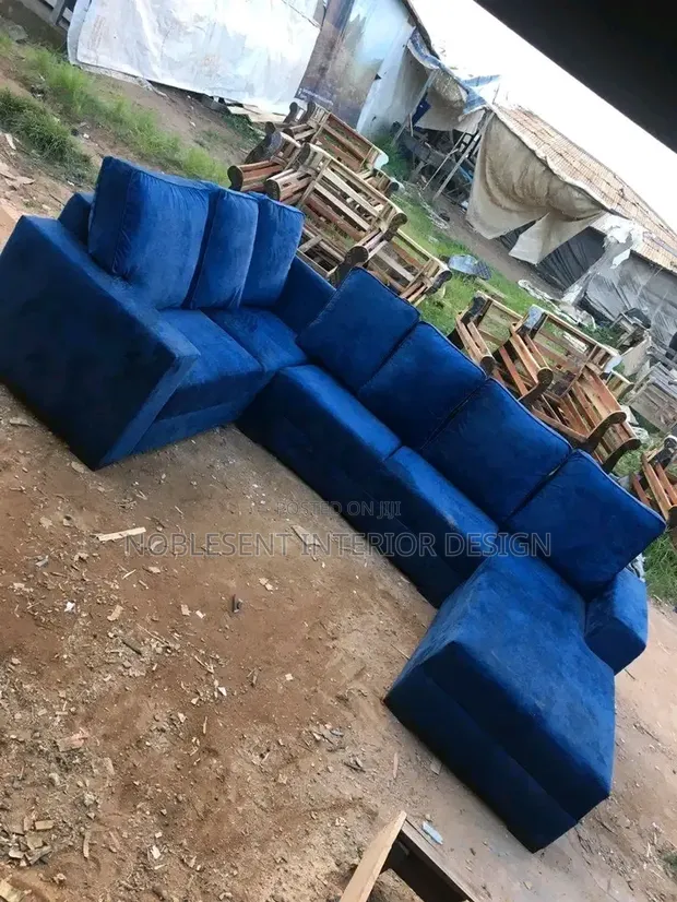 Noble George Concept Muna Zane na Sofa - 1