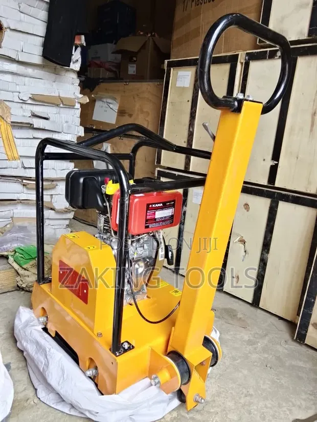 C120 Plate Compactor - 1
